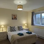 Сasa de vacaciones Orchard House - 4 Bed -