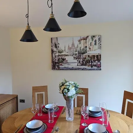 Orchard House - 4 Bed - Prázdninový dům *