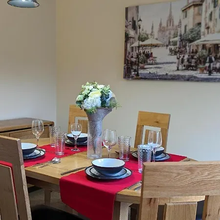 Orchard House - 4 Bed - Tatil Evi Scarborough