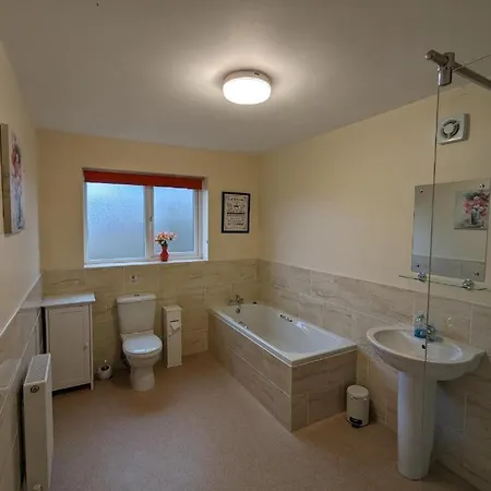 Holiday home Orchard House - 4 Bed - *