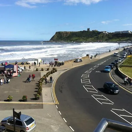 Orchard House - 4 Bed - Scarborough