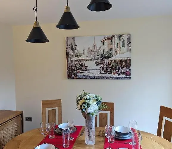 Orchard House - 4 Bed - Tatil Evi *